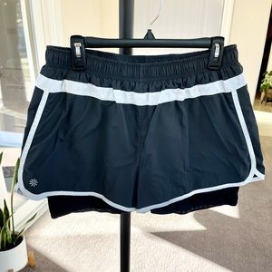Athleta Hana 2-in-1 Running Shorts Grey & White Trim on Black - Size L